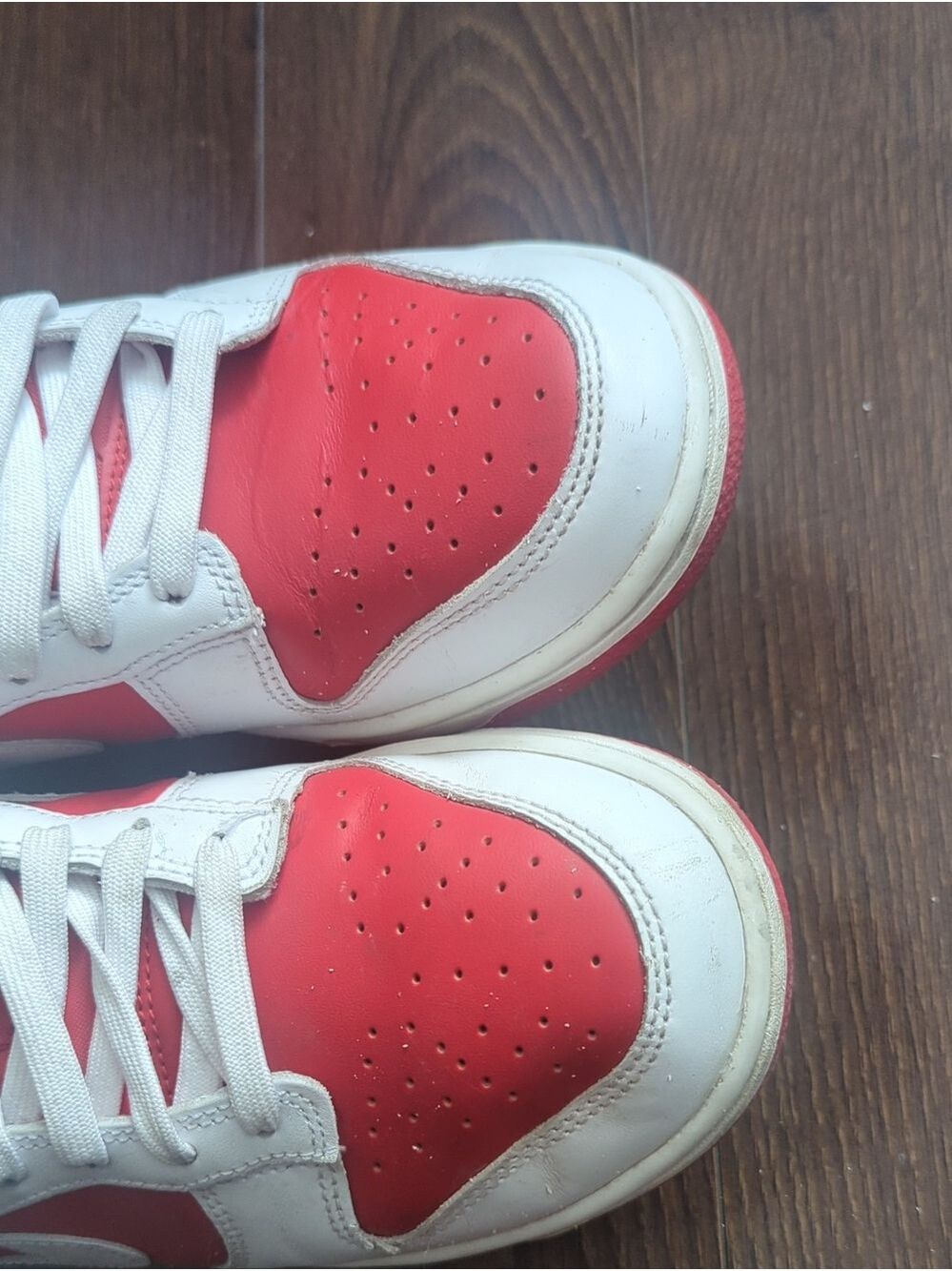2023 Nike Dunk Low 'Championship Red' - Picture 11 of 12
